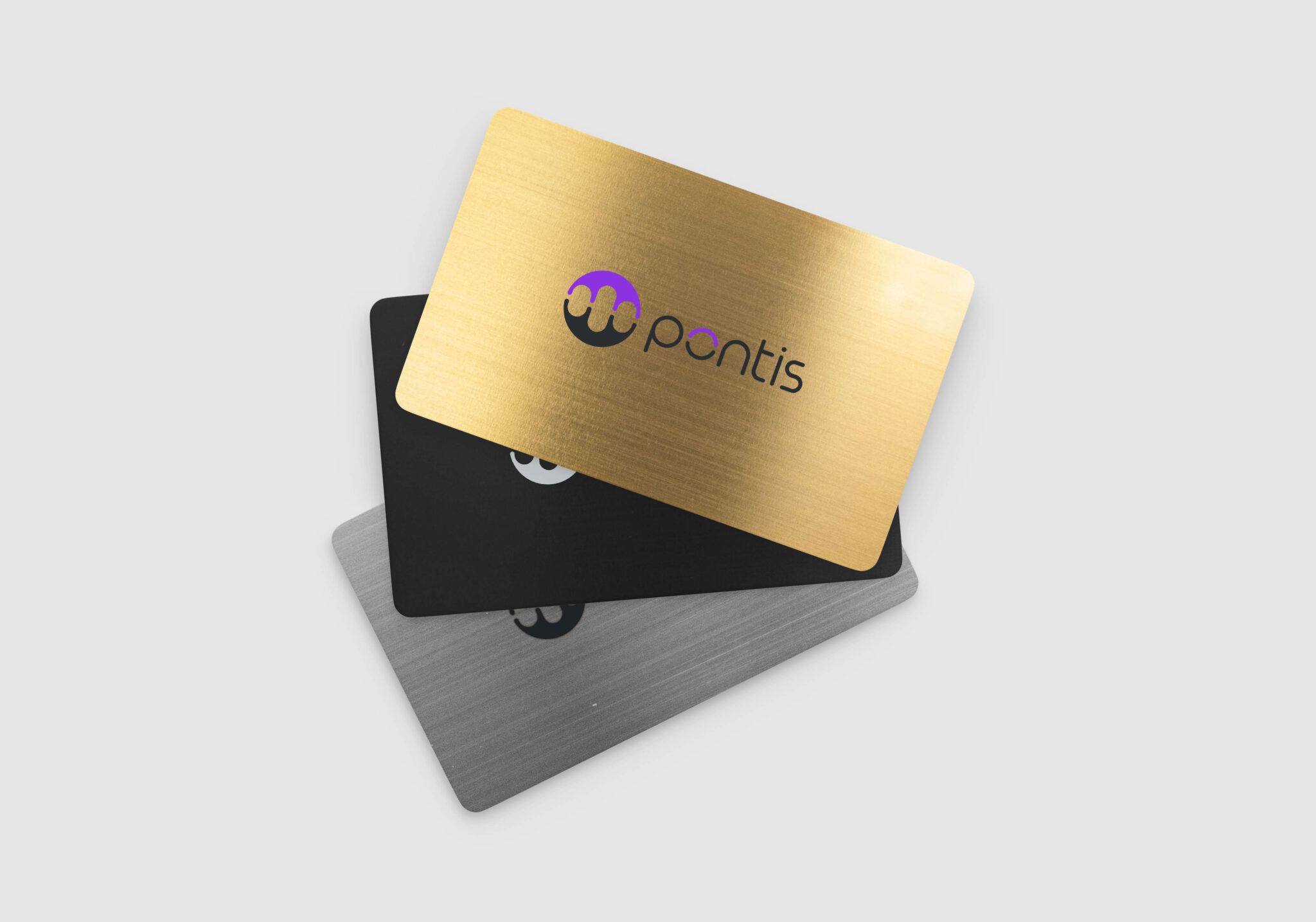 NFC-Metallkarten - Premium Business Cards in Silber, Gold und Metallic Black